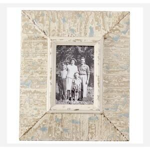 New MUD PIE Rustic White-washed Solid Textured Wood Picture Frame- Large 13x11”